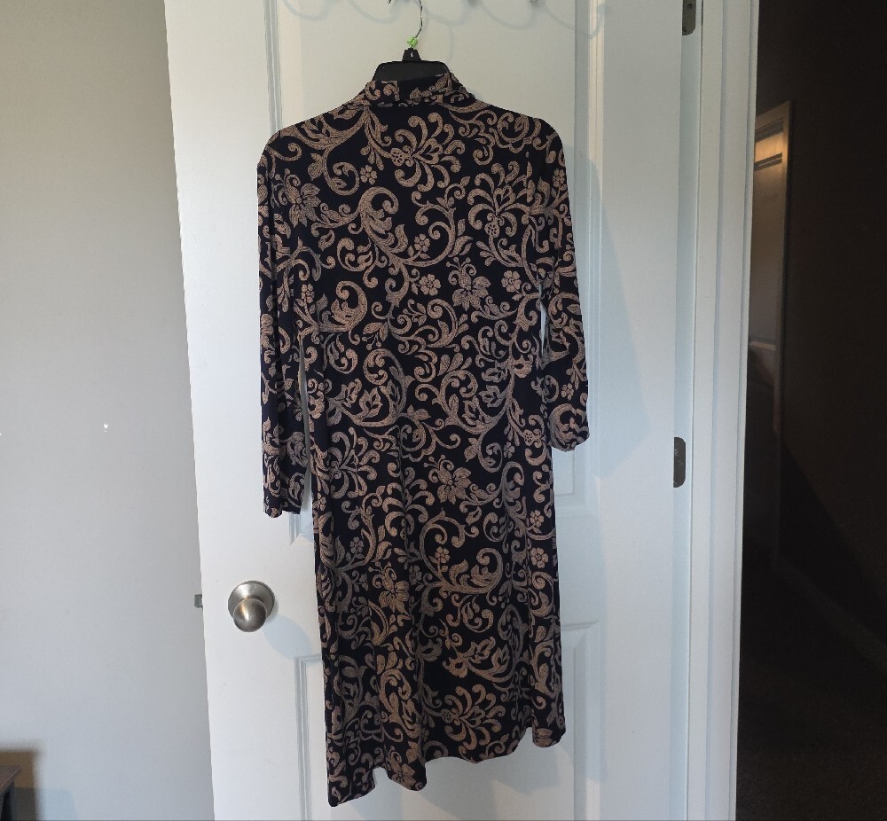connected apparel Black Dress with Beige Floral-Patterned Duster - Picture 12 of 15